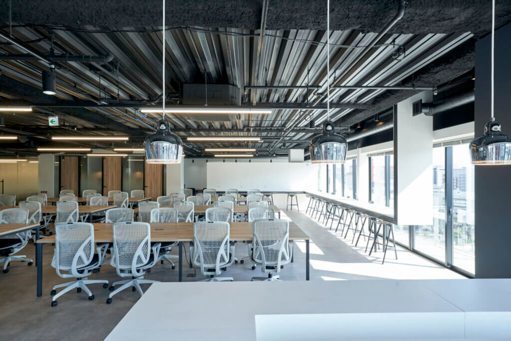 Zero-Ten Park 中洲川端店 8F メイン執務スペース|福岡・天神・博多のレンタルオフィス・セットアップオフィスなら Zero-Ten Park (旧 The Company)