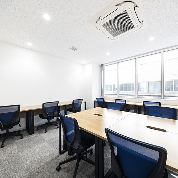 プライベートオフィス（完全個室レンタルオフィス）