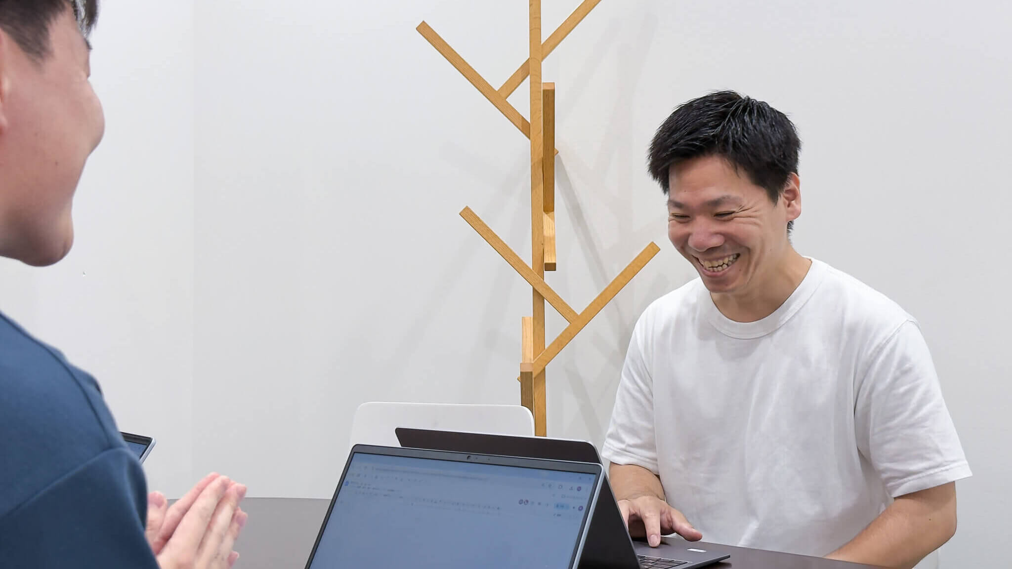 インタビュー風景　株式会社IPPO 上田さん