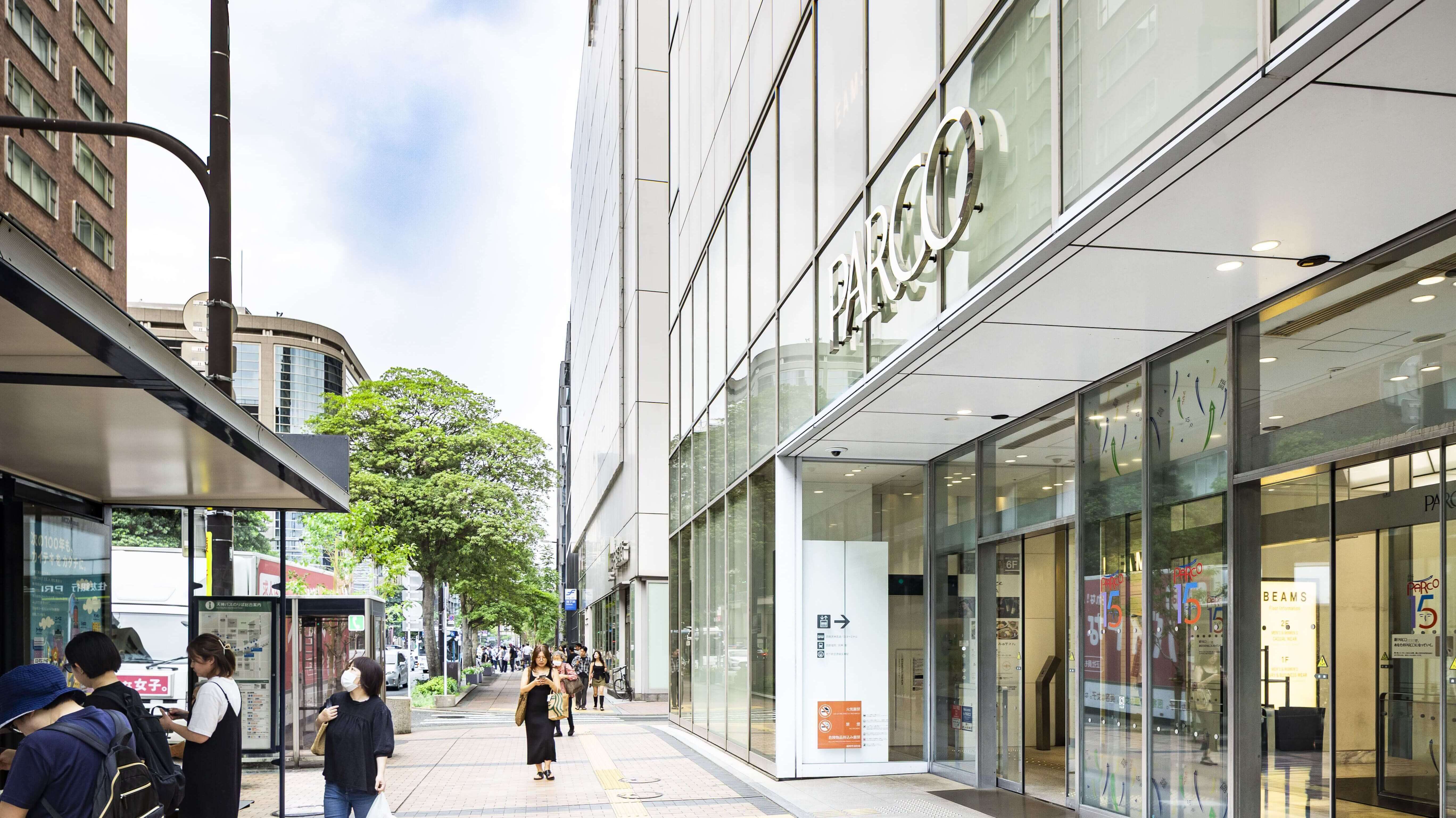 Zero-Ten Park（旧 The Company）福岡PARCO店へのアクセス｜福岡パルコ新館入り口（明治通り沿い）