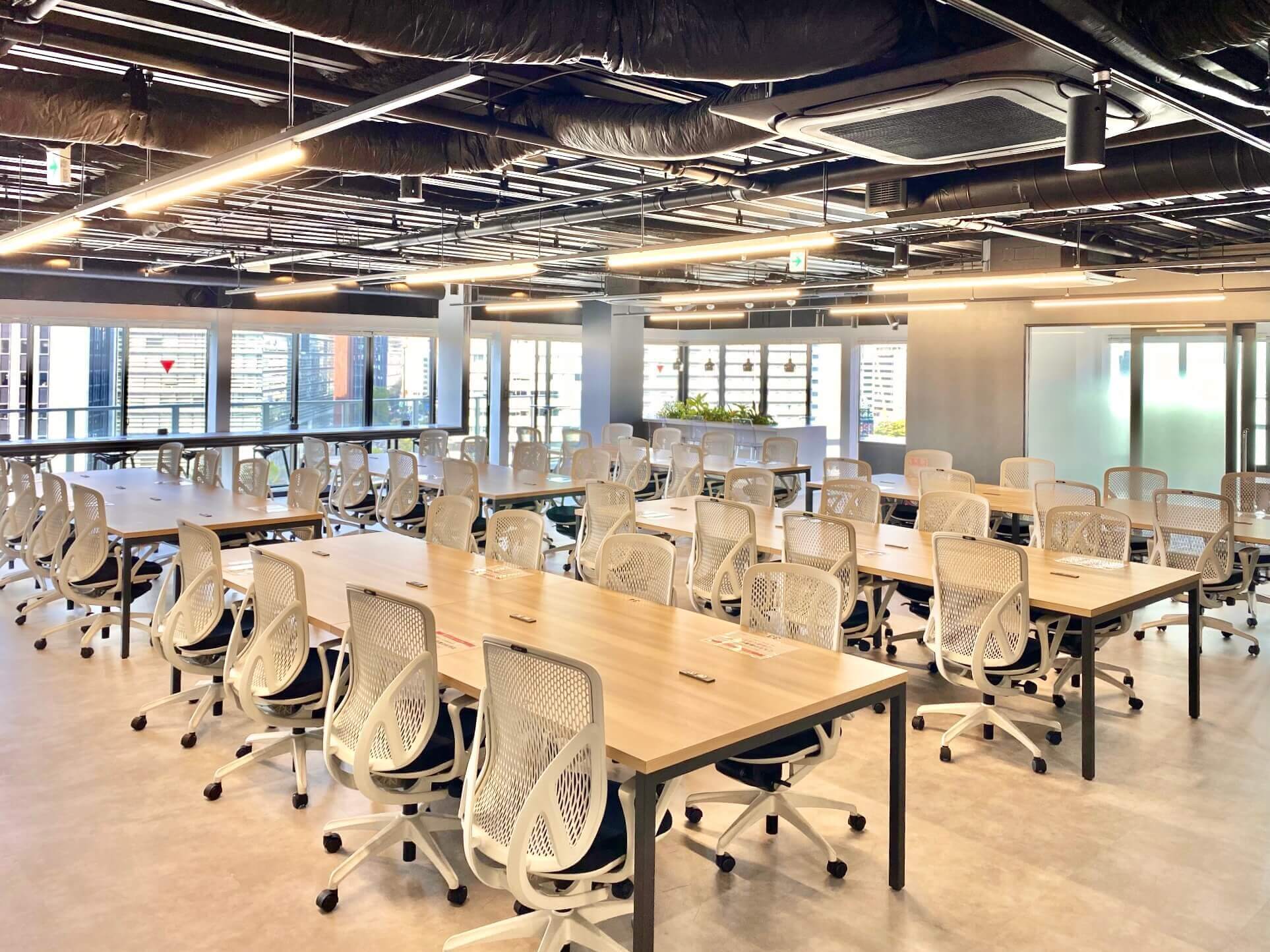 Zero-Ten Park 中洲川端店 8F メイン執務スペース|福岡・天神・博多のレンタルオフィス・セットアップオフィスなら Zero-Ten Park (旧 The Company)